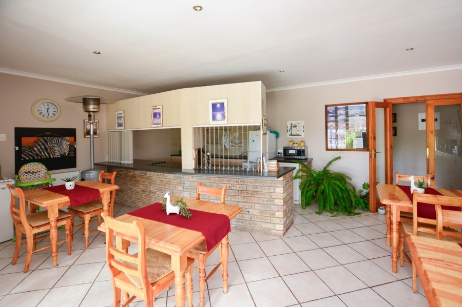 7 Bedroom Property for Sale in Country Club Western Cape